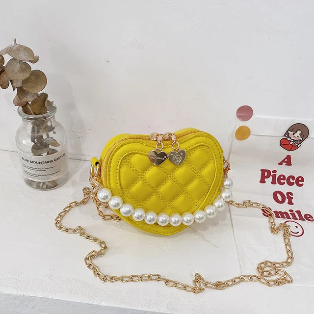 Belle Heart-Shaped Crossbody Girls' Mini Bag.