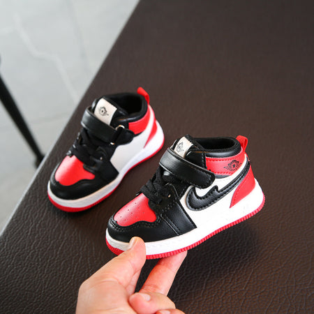 Air Inspired Sneakers