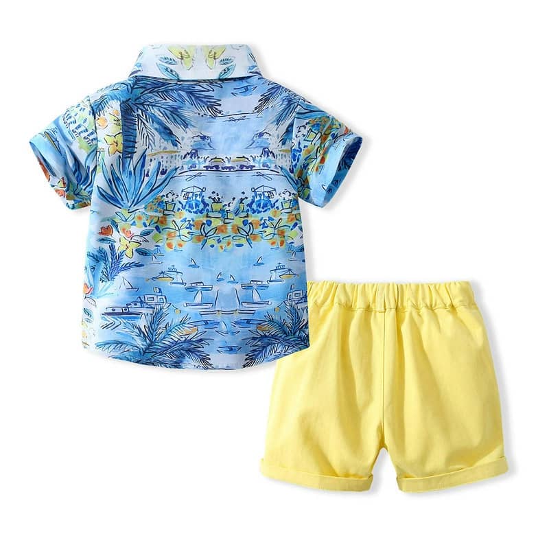 Beach / Outdoor Print Shirt and Solid Color Shorts Set