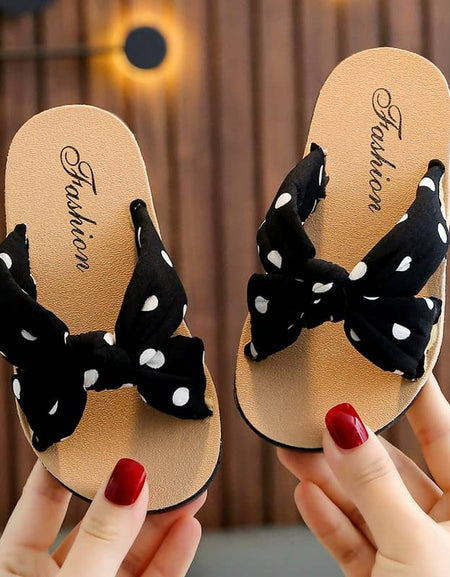 Knotted Hawaii Floral Print Sandals / Slip-ons