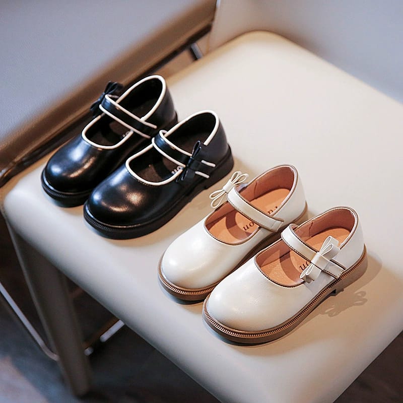 White Cake-lined Leather Shoes