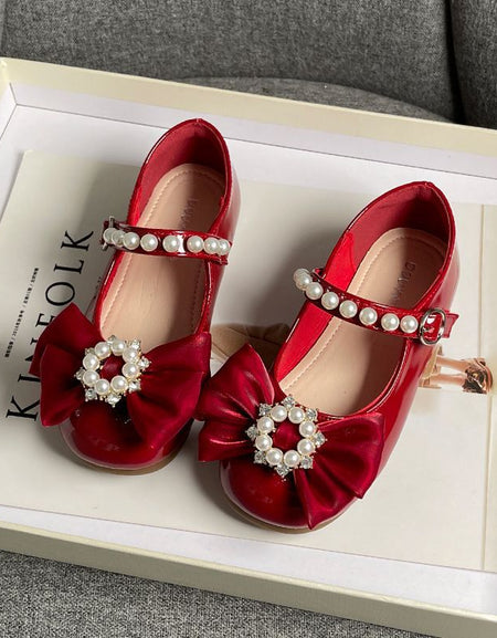 Elegant Pearled Bowknot Girls' Shoe.