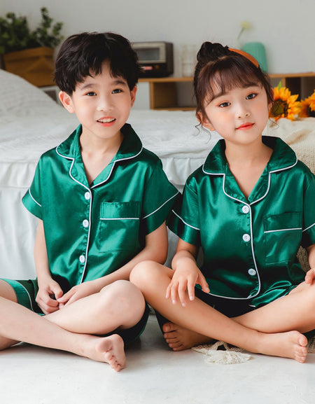 Unisex 2piece Solid Color Silk  Pyjamas.