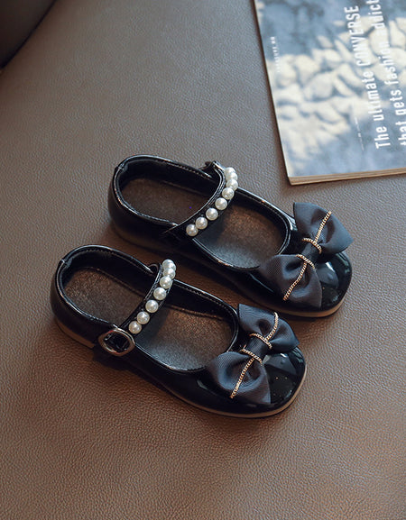 Willow Chain Embellished Bow Shoes