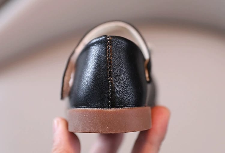 Smart Glossy Matte Girls Flat