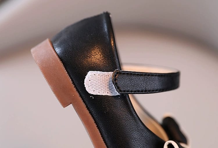 Smart Glossy Matte Girls Flat