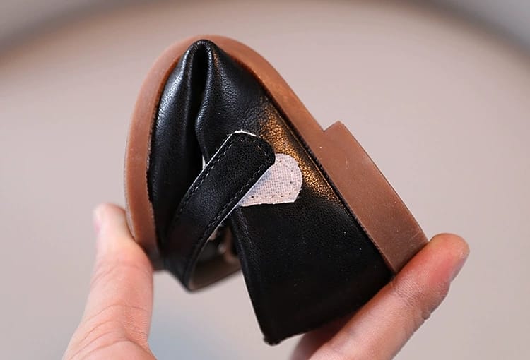 Smart Glossy Matte Girls Flat