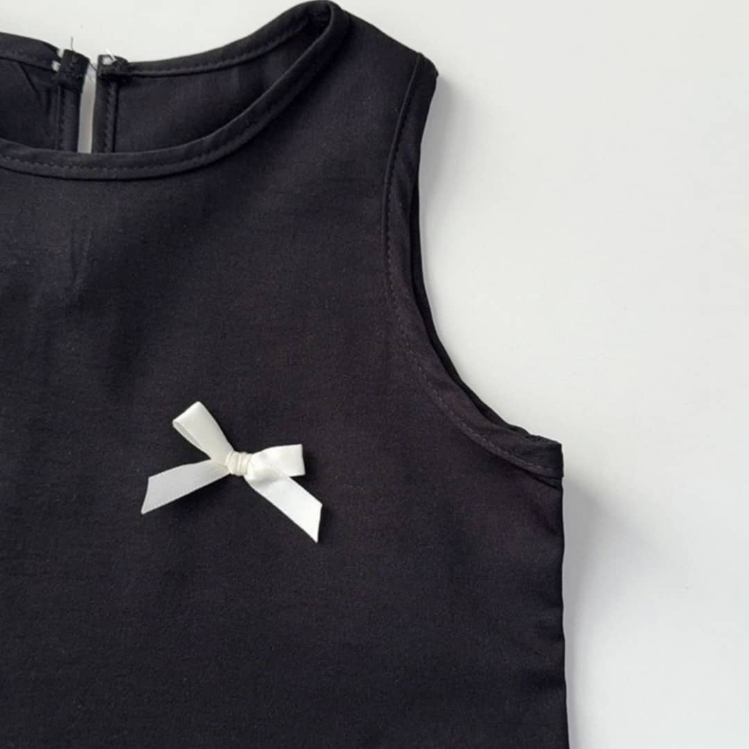 Bow Detailed Pleated Hem Dress