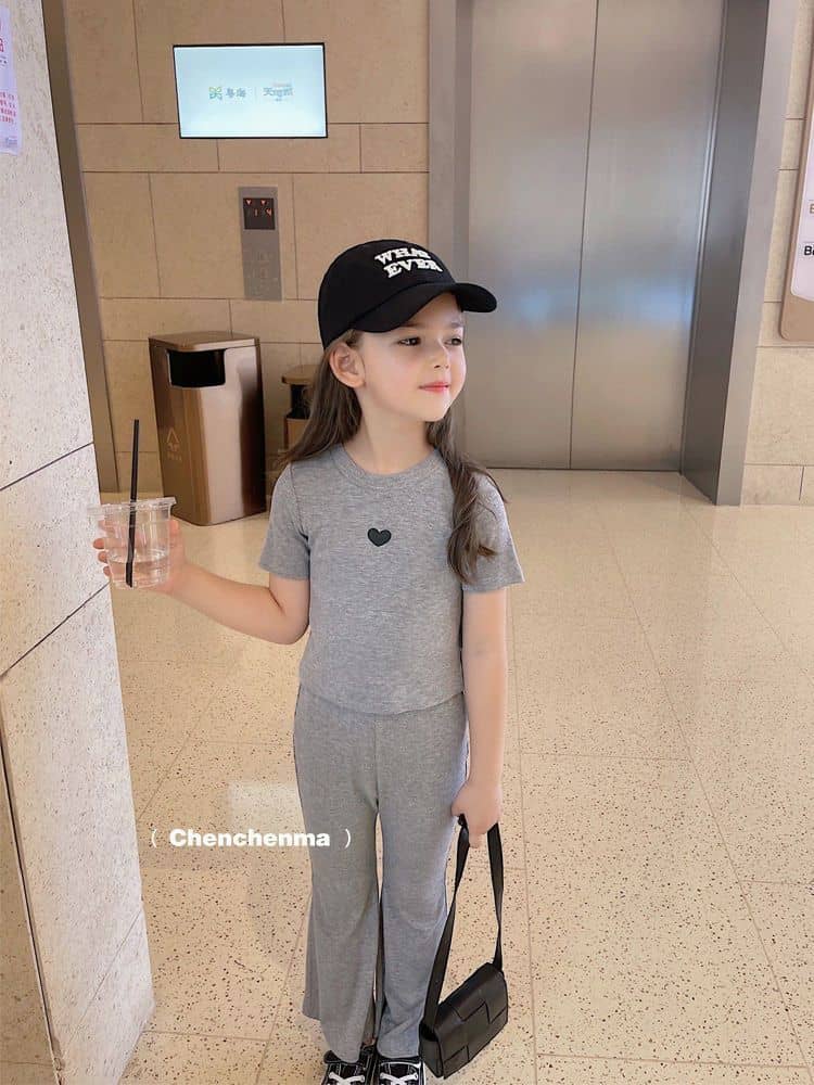 Cute Heart Ribbed Duo T-shirt & Flared Pant Set