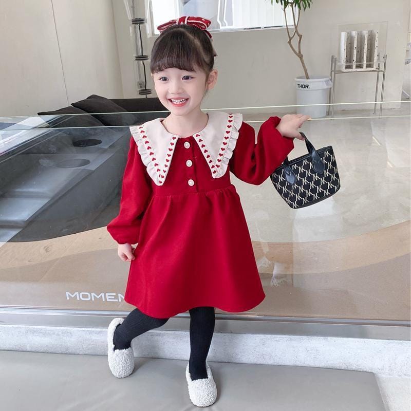 Sweetheart Scallops Cape Detail Dress