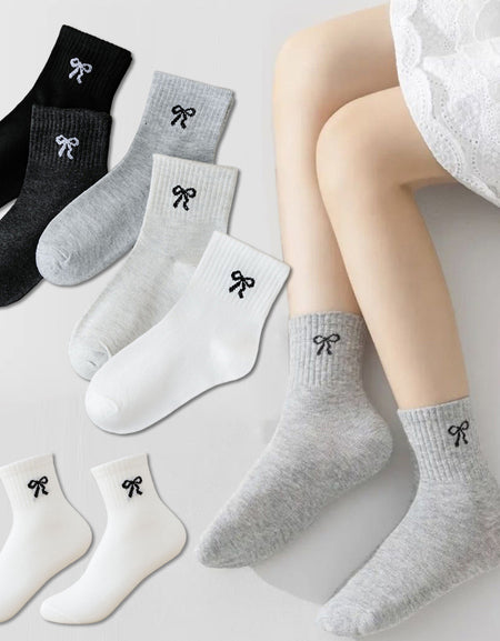 Bow Charm Cotton Crew Socks