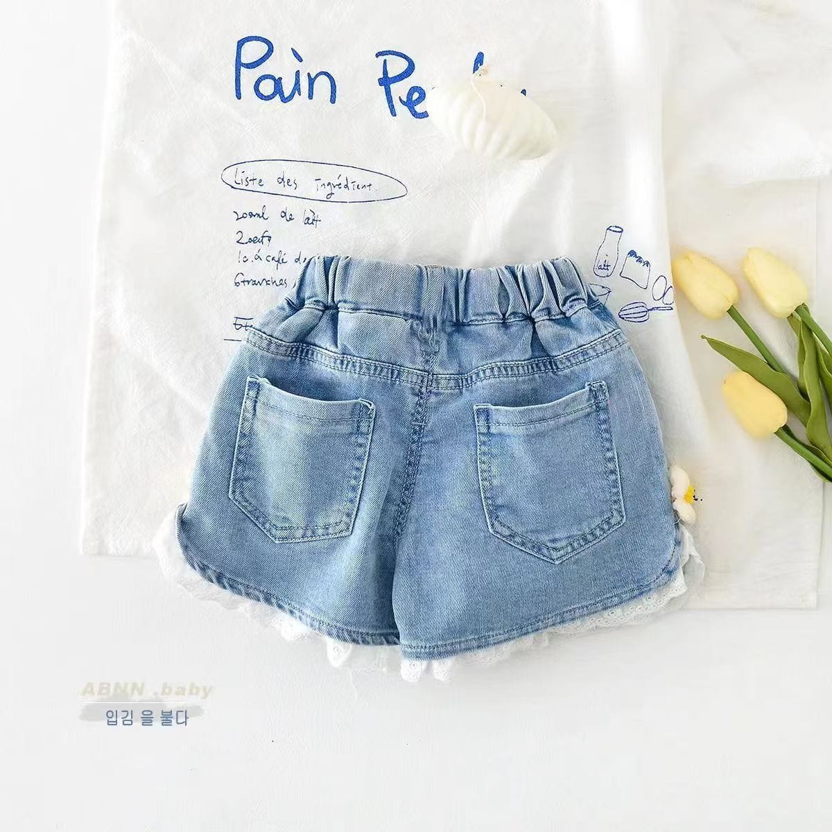 Daisy Lace Denim Shorts