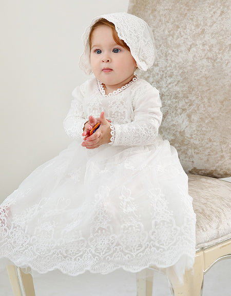 Elegant Vintage Lace Christening Gown & Bonnet Set
