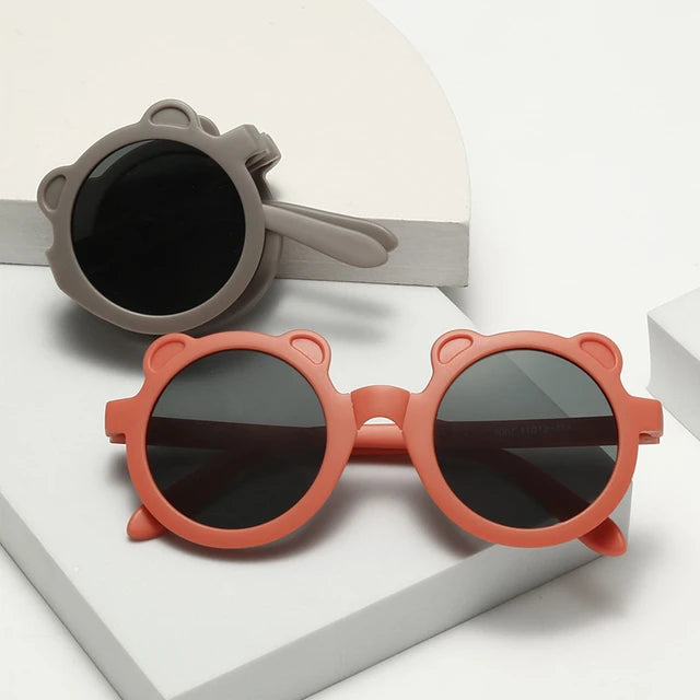 Bear Shaped Foldable Retro Sunglasses.