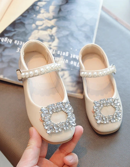 Luxurious Square Crystal Pearl Strap Glossy Shoe.