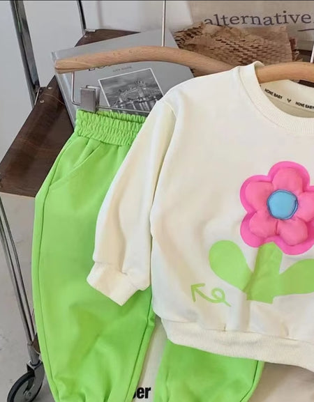 3D Flower Sweatshirt and Sweatpants Set