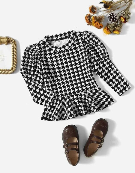 Houndstooth Print Puffsleeve Peplum Top