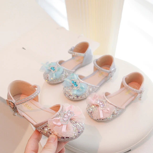 Stunning Crown Glittery Bowknot Princess Shoe.