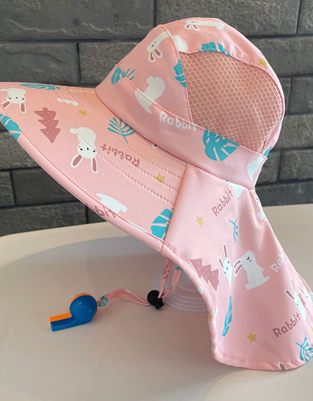 Printed Wide-brim Fisherman Bucket Hat with Whistle