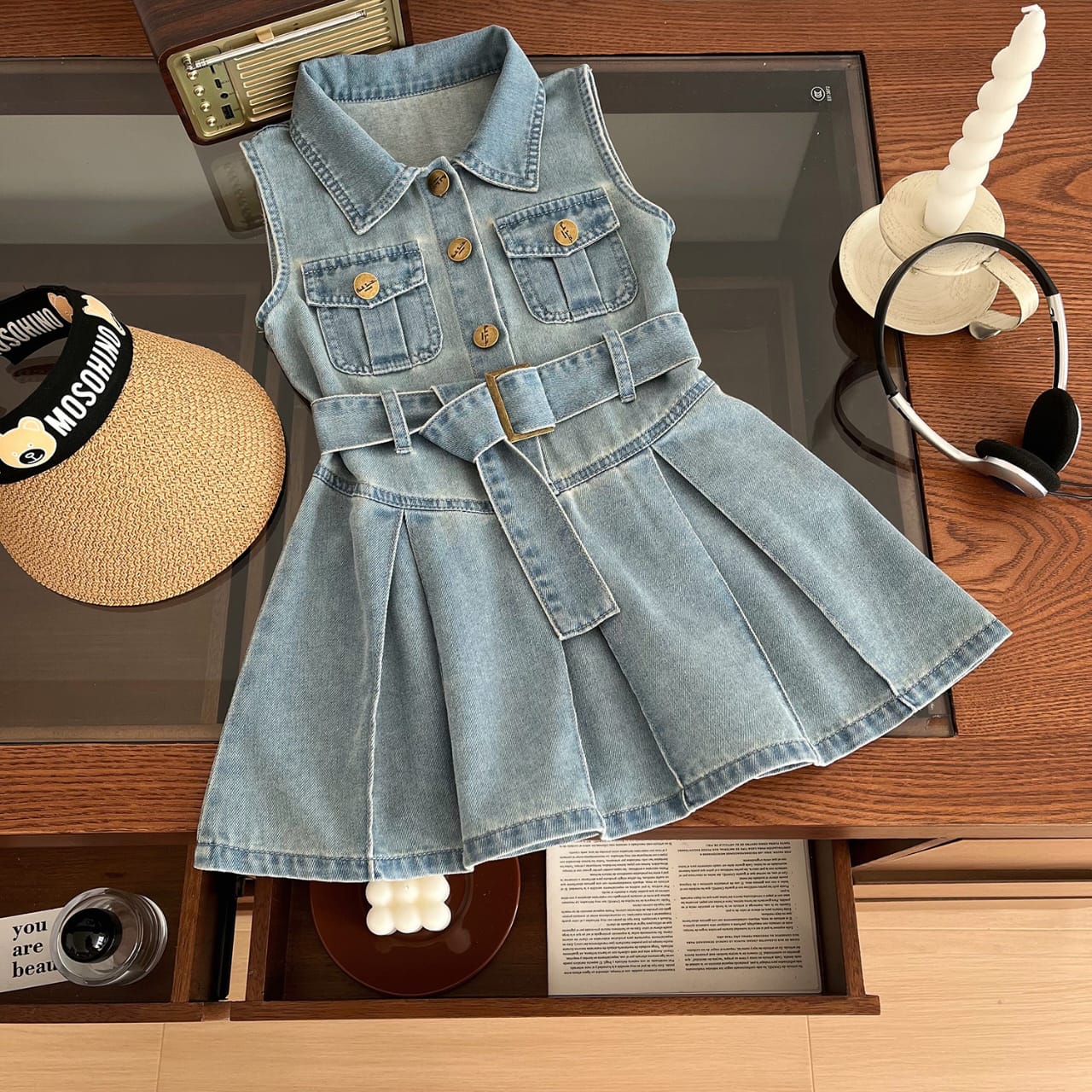 Classic Belted Denim Dress – Light Wash