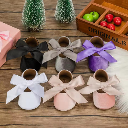 Ribbon Knot-up Velvet Baby Shoes