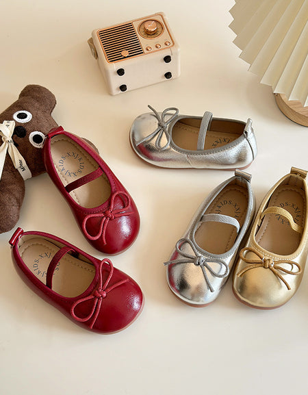 Shiny Minimalist Girls Bow Detailed Flats
