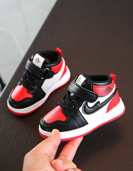 Air Inspired Sneakers