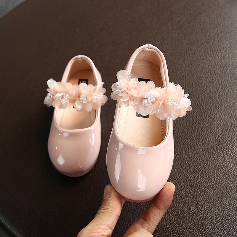Glossy Floral Pumps