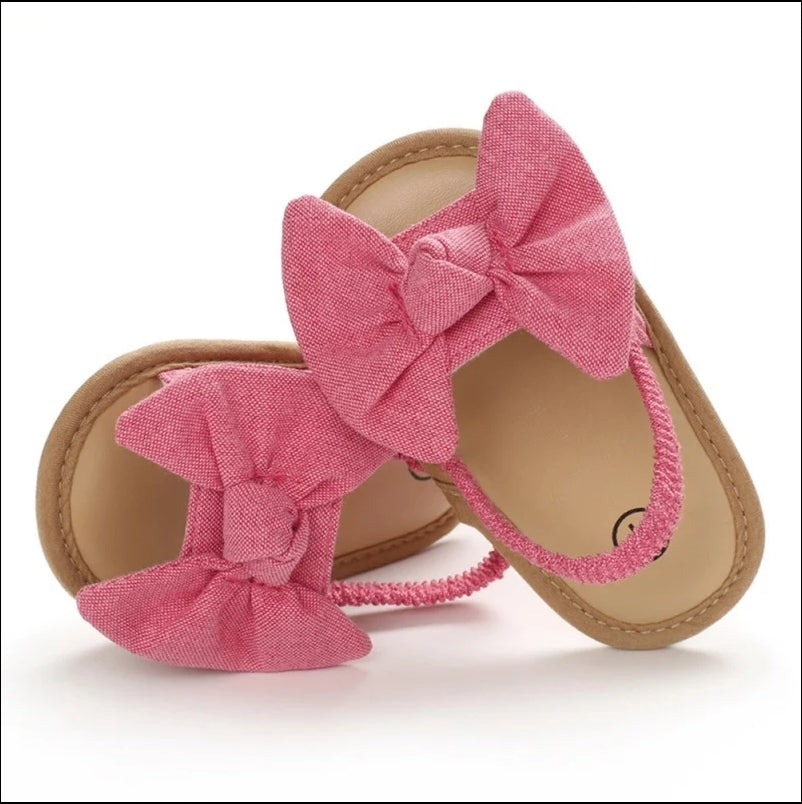 LARGE BOW SANDALS
