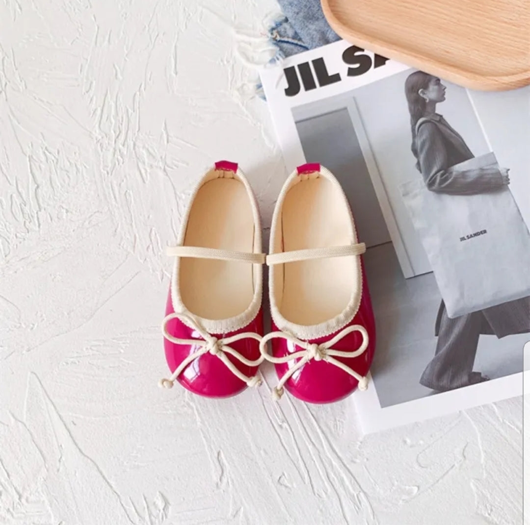 Baby Girl Glossy Flat Shoes